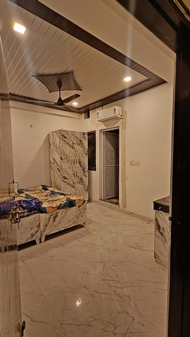 Luxury fully furnished girls Homestay/ PG Double Sharing
