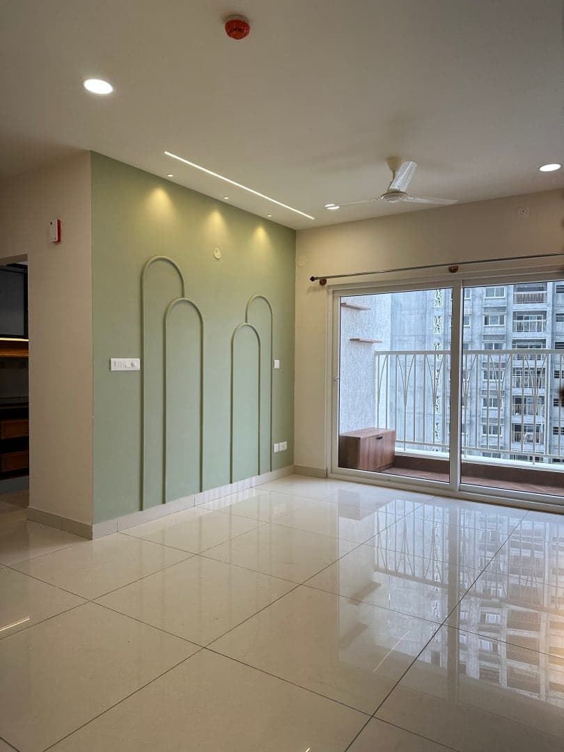 Premium 2 BHK Apartment for Rent – Prestige Eden Park, The Prestige City Beautifully maintained apartment available for rent in Prestige Eden Park, located within The Prestige City township. Situated on the 14th floor, the apartment offers excellent ventilation, abundant natural light, and a stunning open view.