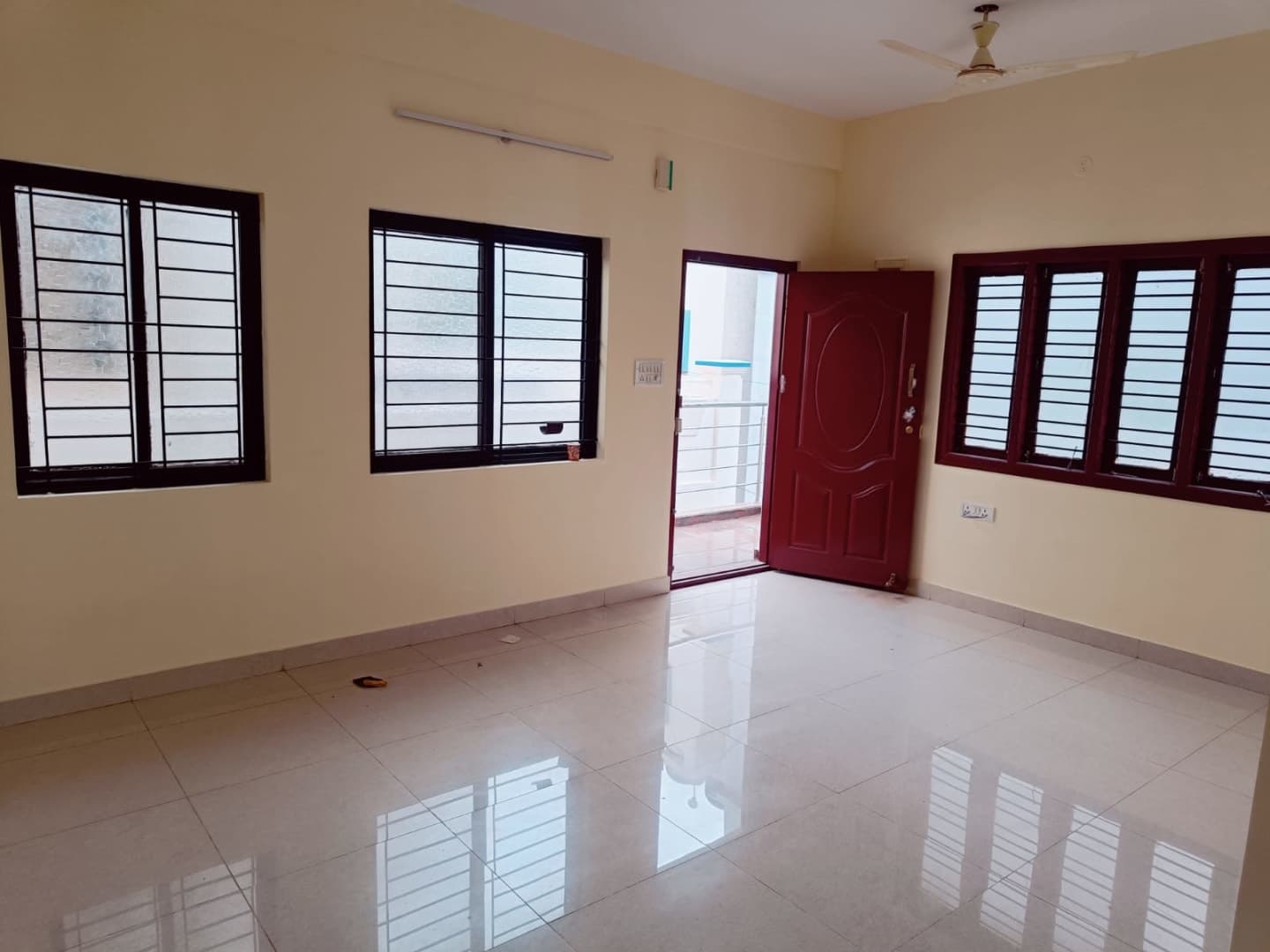 Spacious and well-Maintained semi-Furnished 2 bhk apartment available for rent in royal placid phase 2