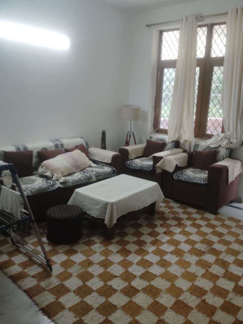 2 BHK prime location opp Sec 56 HUDA Market near Rapid Metro for Family Bachelors working in Reputed Company