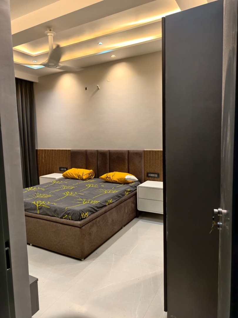 2 bedroom 2 balcony 1 bathroom 1 lobby